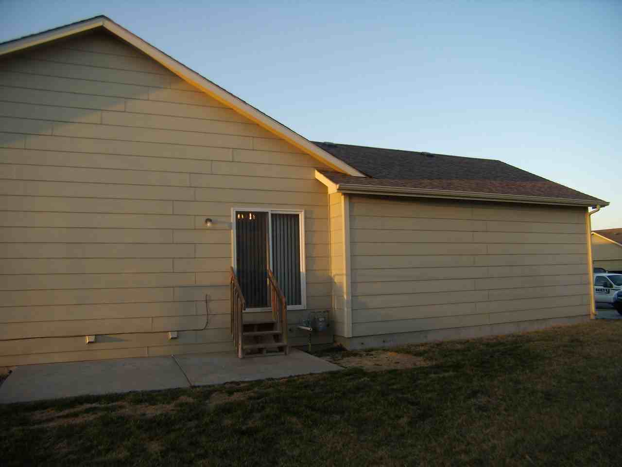 3841 N Pepper Ridge St - Photo 2 of 7