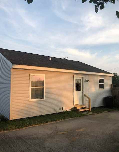 32191 Macomb Settlement Rd - Photo 2 of 7