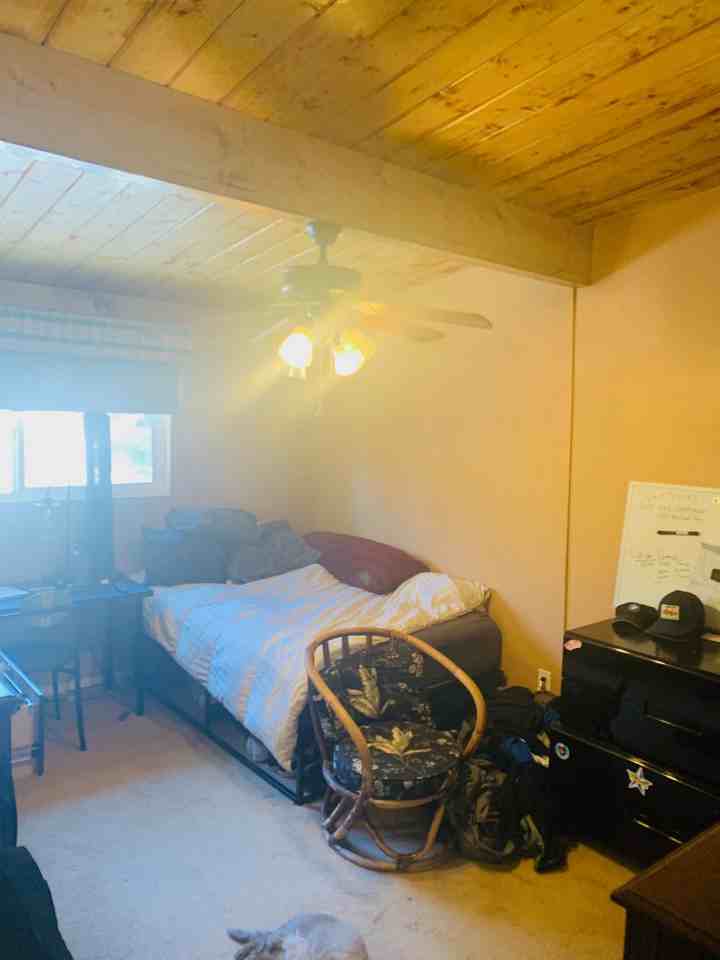 1157 Hamlet Dr - Photo 3 of 7