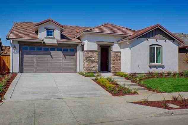 471 Milford Ct. - Photo 3 of 19