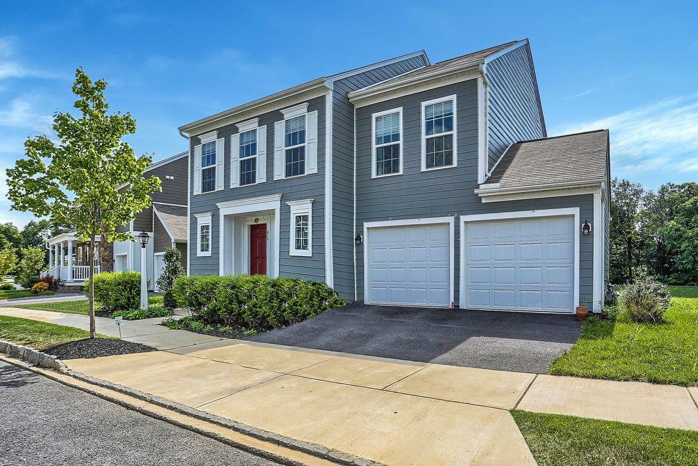 613 Line Rd - Photo 3 of 22