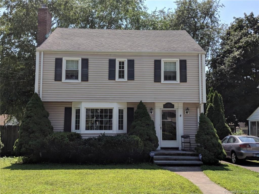 51 Astoria Ave, Bridgeport, CT 06604 3 Bedroom House for 2,200/month