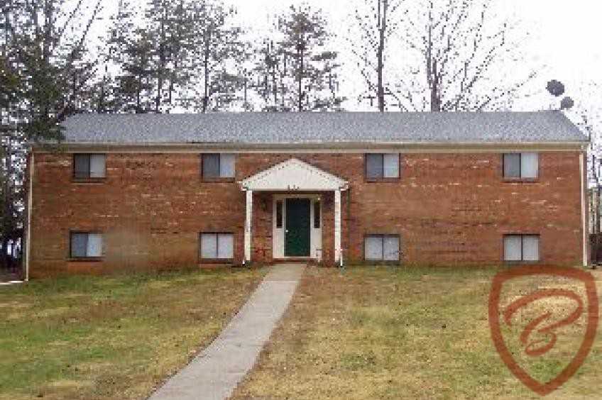 103 Edgeway Drive 13, Lynchburg, VA 24502 2 Bedroom Apartment for Rent