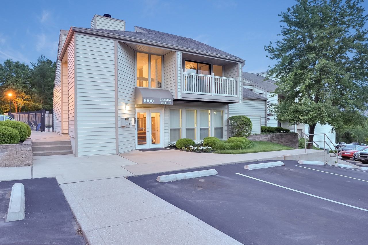 Pebble Point Apartments - Photo 3 of 25