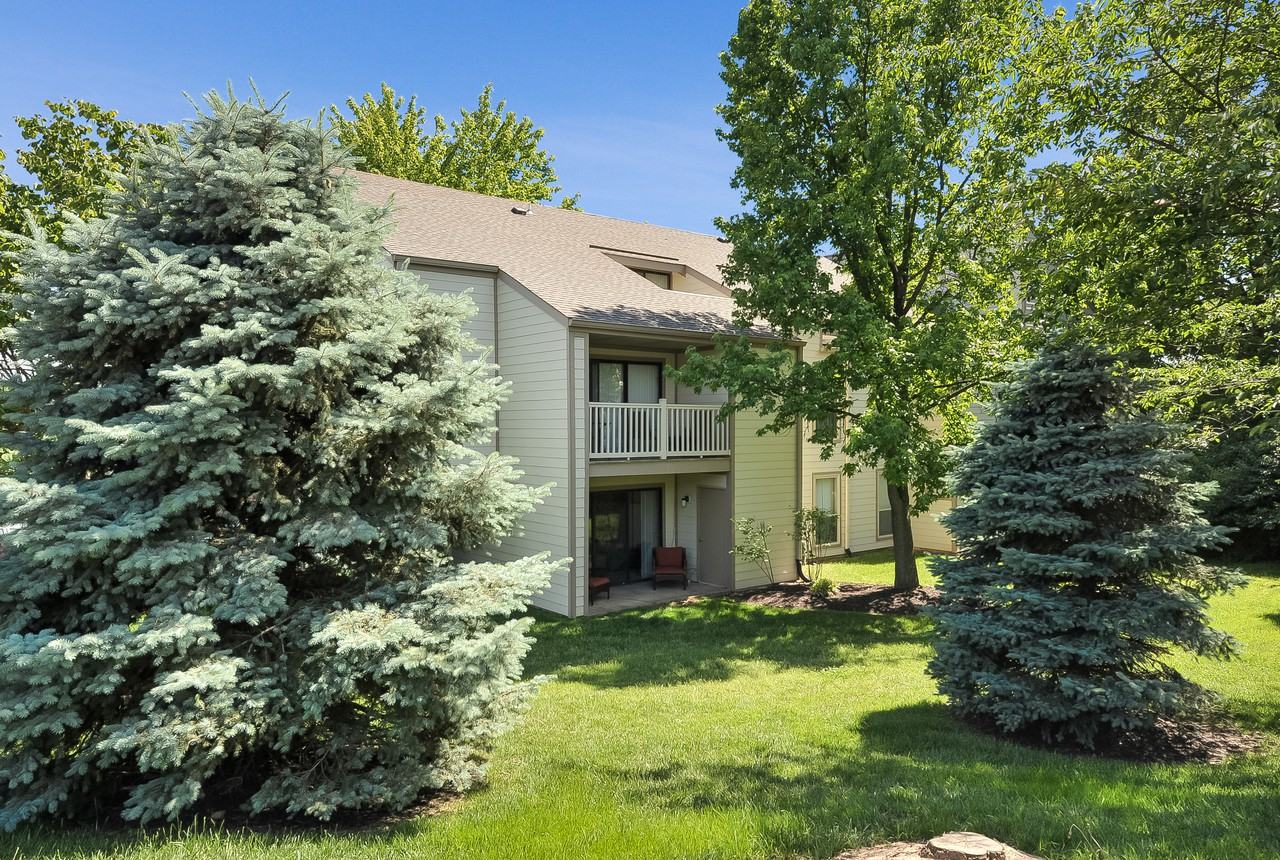 Pebble Point Apartments - Photo 7 of 25