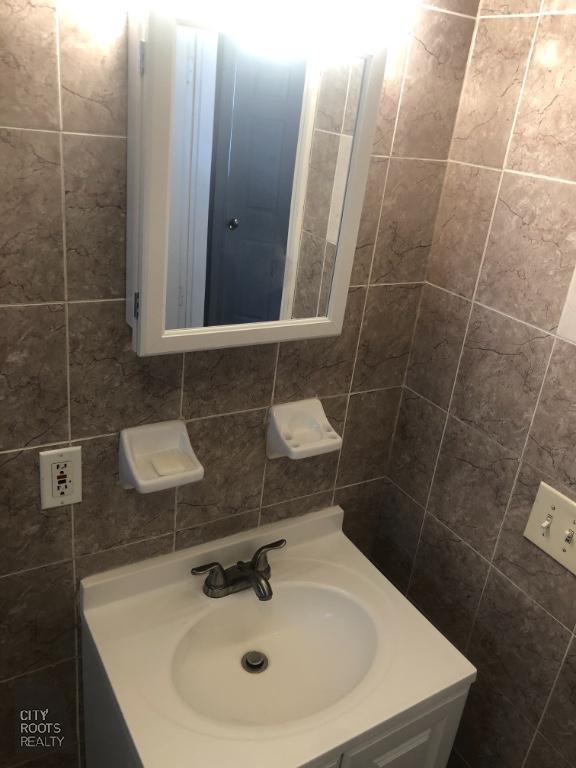 13521 135-21 140th St. #1 - Photo 2 of 9