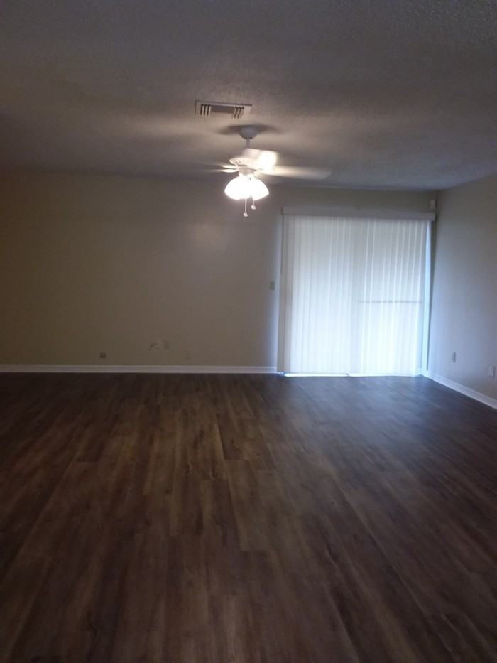 5615 Bennington Drive - Photo 2 of 42