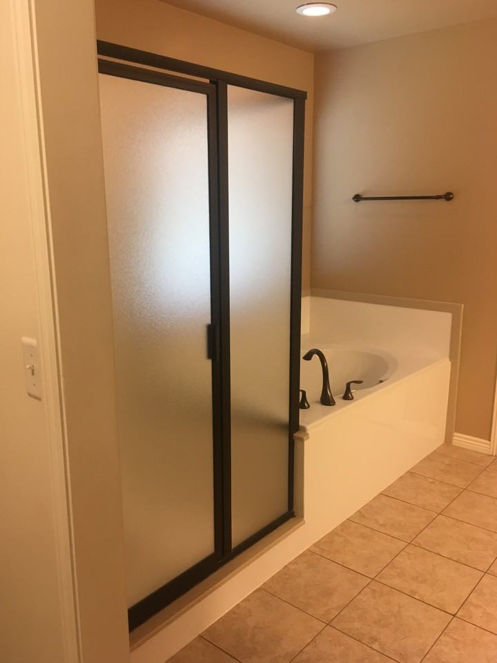 1639 N 475 E - Photo 3 of 8