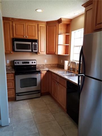 33 Brandon Hall Dr. C - Photo 3 of 6