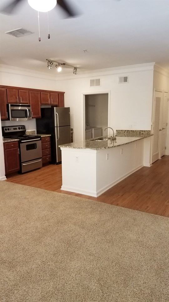 692 N Orange Ave, Orlando, FL 32801 1 Bedroom Apartment for Rent PadMapper