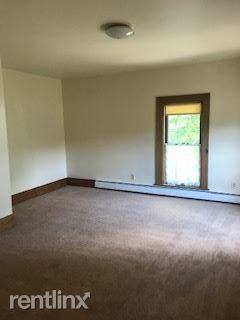 11700 Grand River Rd - Photo 2 of 5
