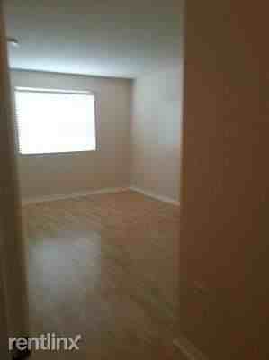 5924 Sw 162nd Pl - Photo 2 of 5