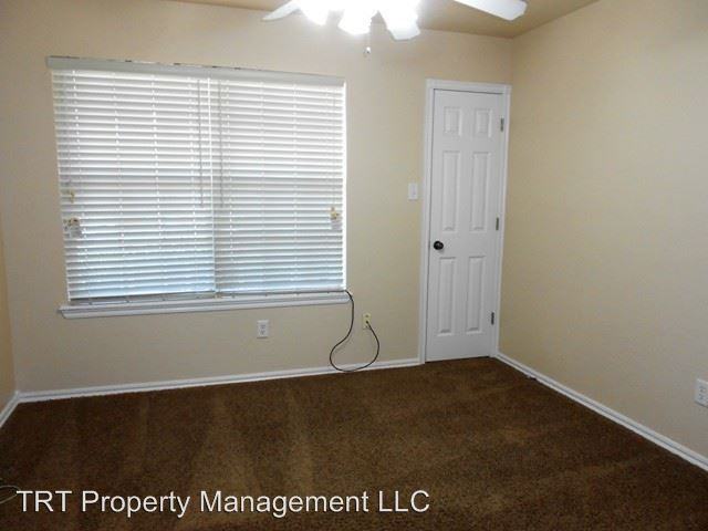 5020 Se Pebble Creek Rd. - Photo 2 of 24