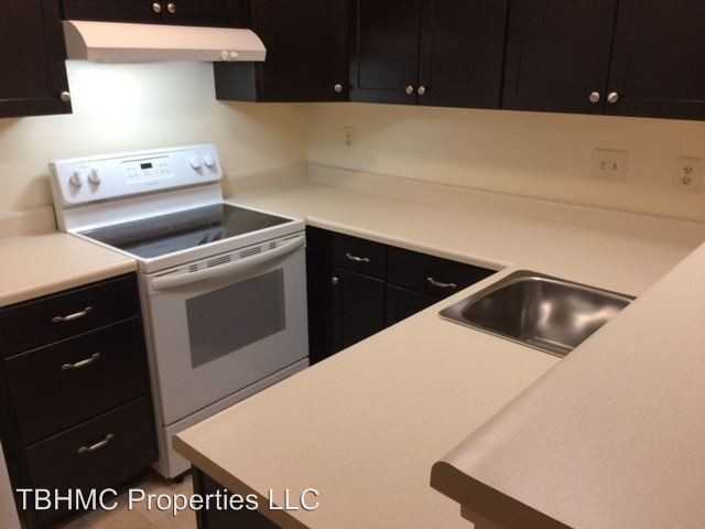 254 Highland Village Dr - Photo 3 of 7