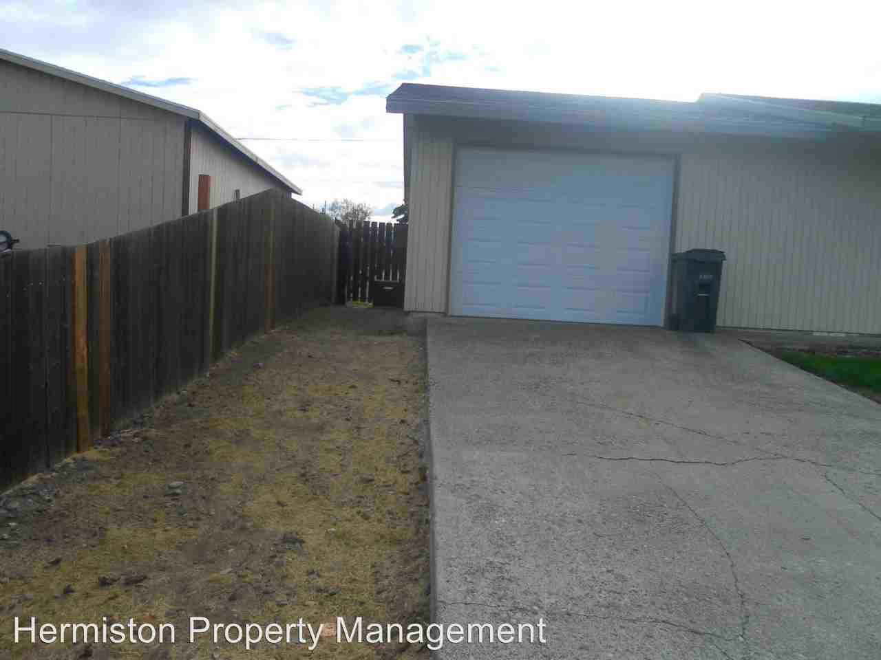 218 Washington - Photo 3 of 16