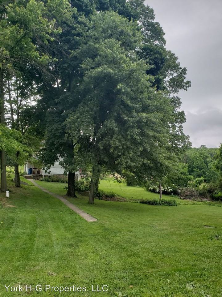 255 Grim Hollow Rd - Photo 2 of 13