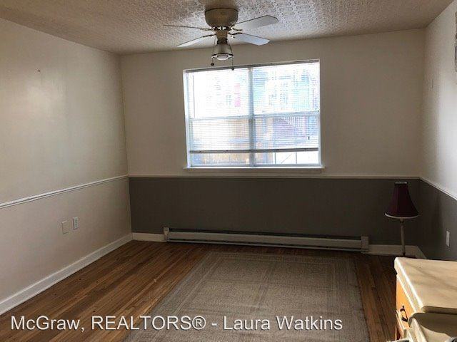 1541 1/2 1/2 Swan Drive - Photo 3 of 9