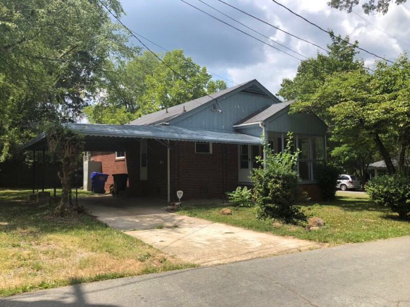 312 Sunset Dr - Photo 2 of 14