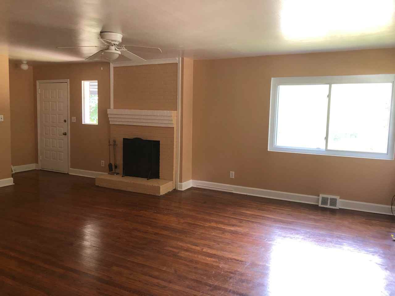 312 Sunset Dr - Photo 3 of 14