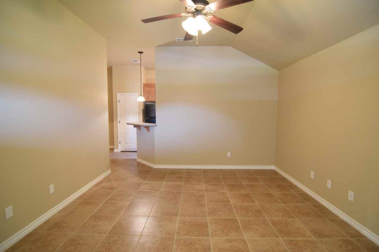 517 Paseo Del Plata - Photo 5 of 25