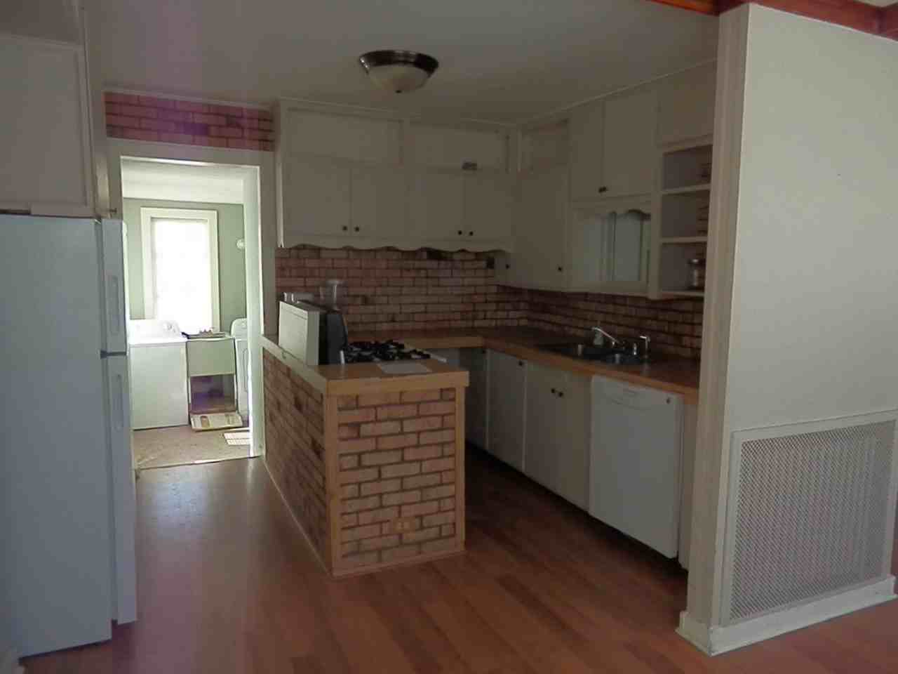 1842 Cherry St - Photo 3 of 6