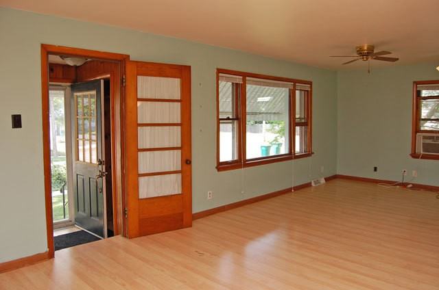 316 West - Photo 2 of 24