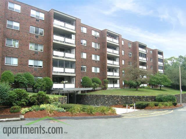 Stonehill Towers - Photo 3 of 10