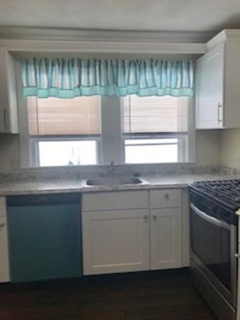 1018 Shirley Street - Photo 3 of 14