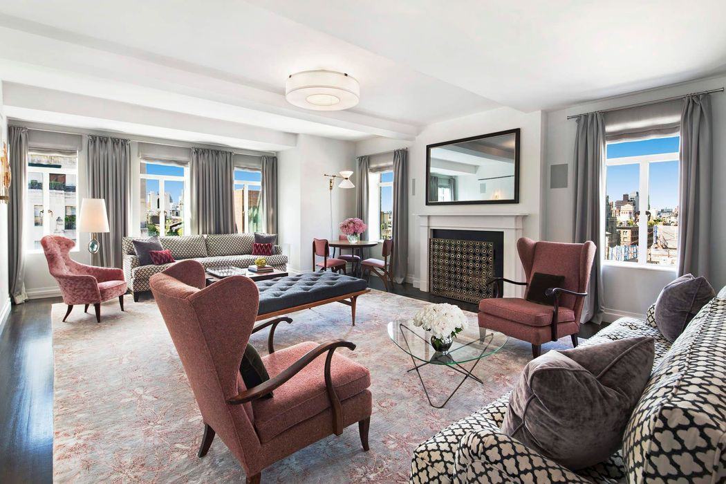 737 Park Avenue Unit 19a