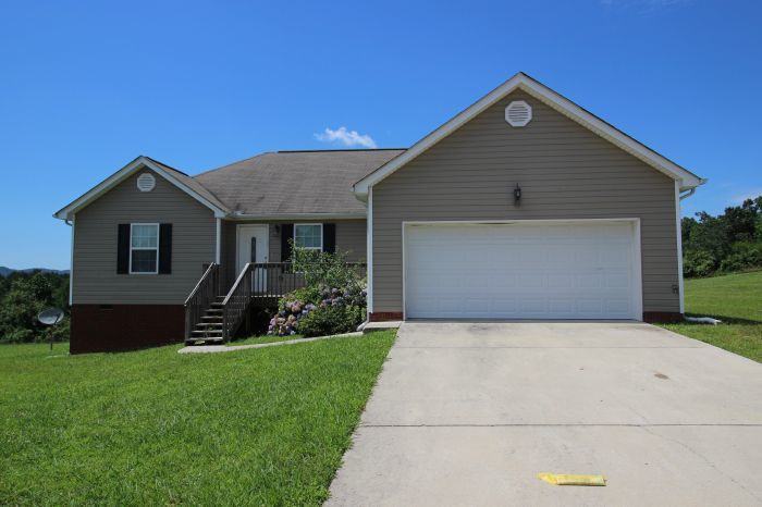 9745 Falcon Crest Drive - Photo 2 of 18