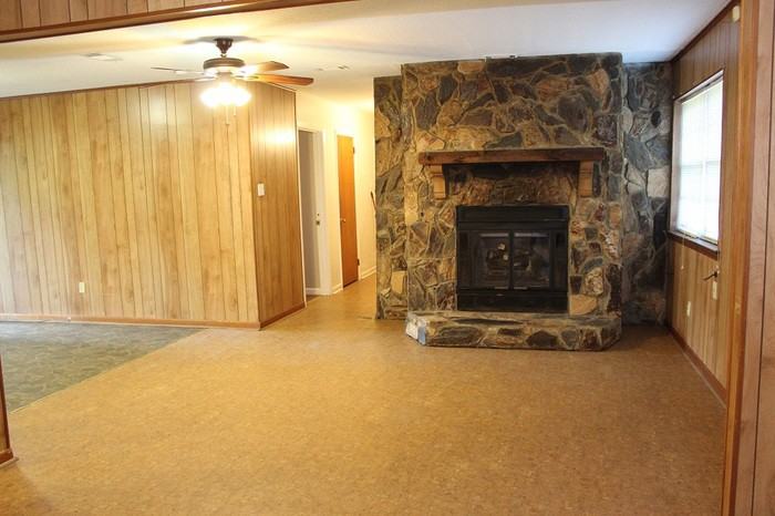 13724 Joan Drive - Photo 3 of 13