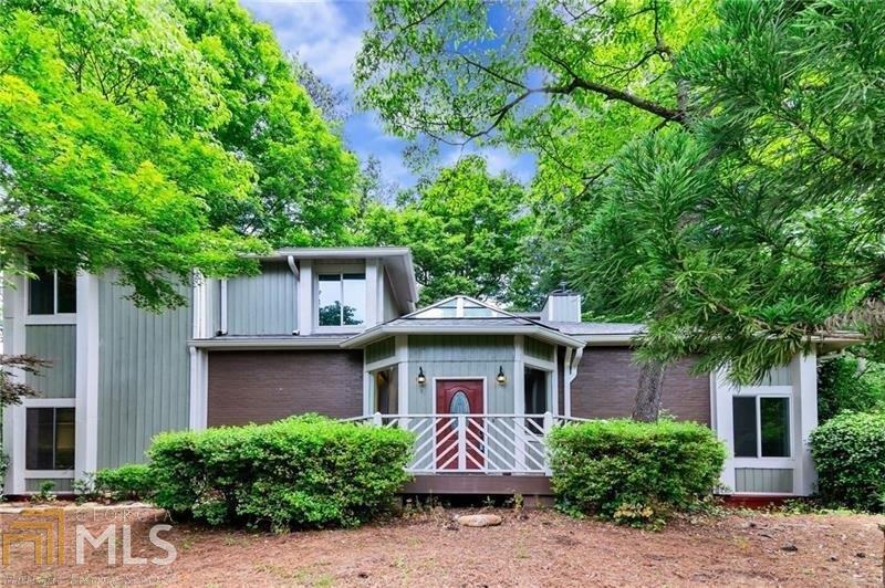 210 Back Tee Ct - Photo 2 of 31