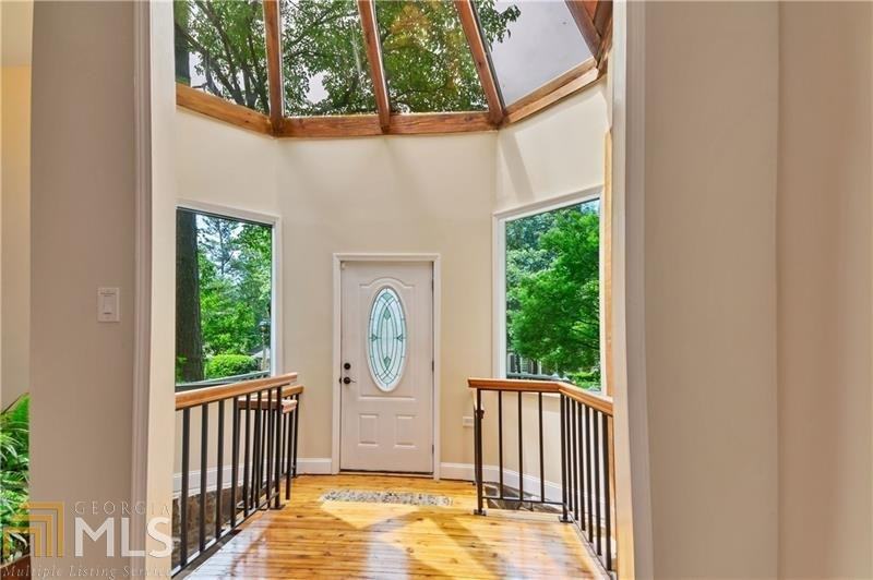 210 Back Tee Ct - Photo 3 of 31