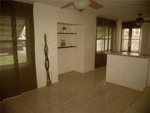 1727 Thomas Street - Photo 2 of 4