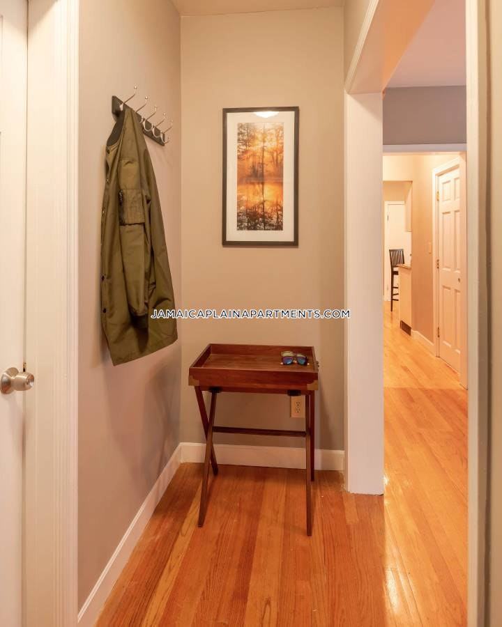 244 Hyde Park Avenue #2 - Photo 3 of 9