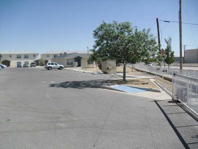 10021 Railroad 204 - Photo 2 of 15