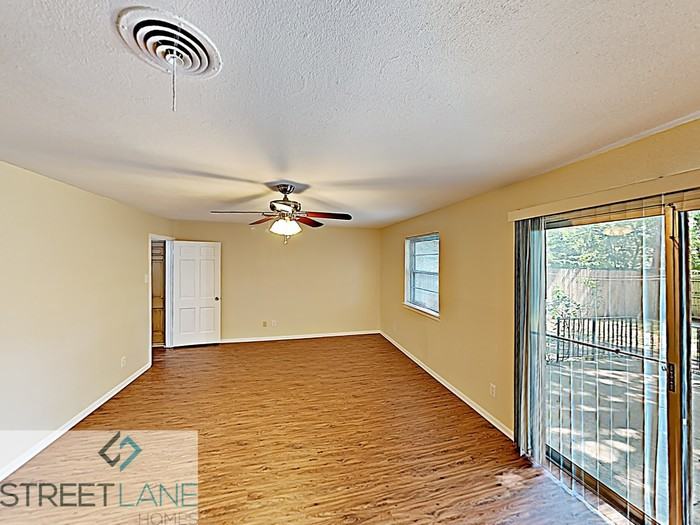 714 Wyche Drive - Photo 2 of 16