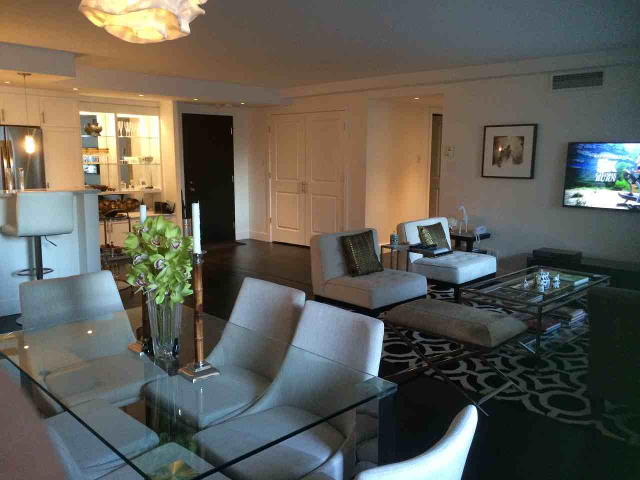 3455 Rue Drummond #608