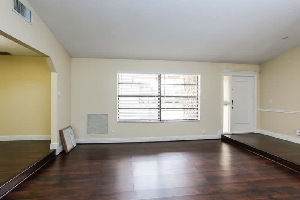 7045 Nw 49th Ct - Photo 3 of 26