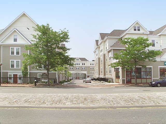 The Legacy at Arlington Center - Photo 3 of 12