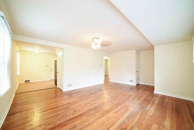 945 Hill - Photo 2 of 10