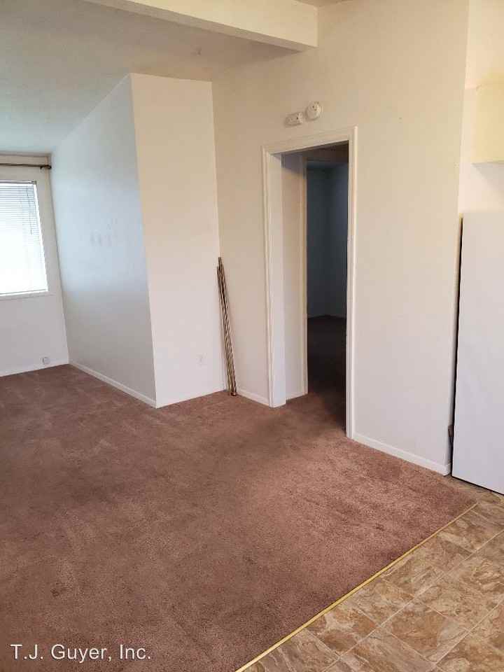 540 & 542 Pine Street - Photo 3 of 12