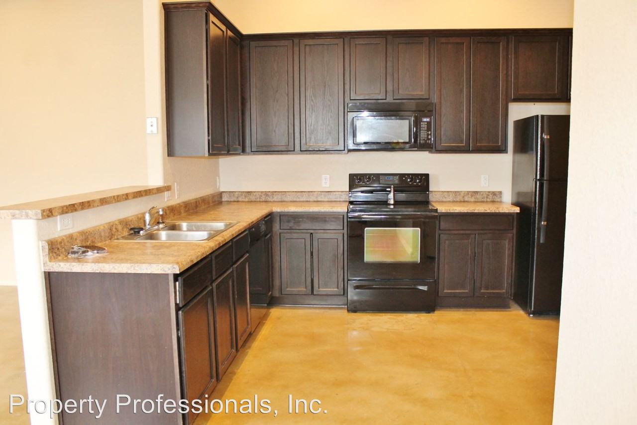 220 Anne Louise Dr. - Photo 2 of 12
