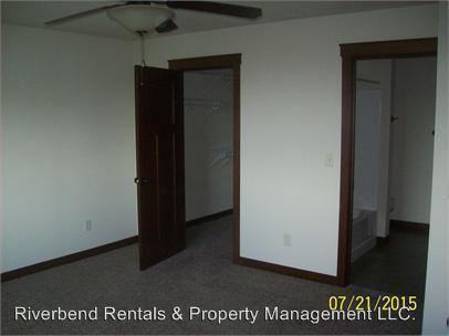 3264 White Oak Ln - Photo 2 of 10