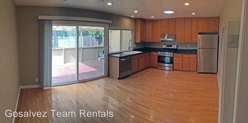 277 Vineyard Dr. - Photo 3 of 7