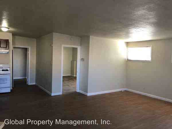 17057 - 17061 C Street - Photo 2 of 7