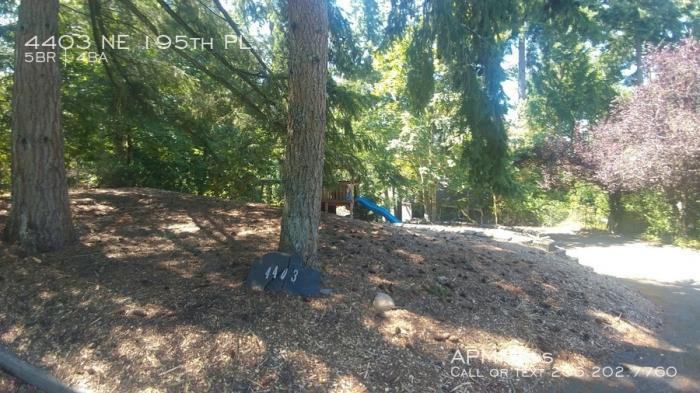 4403 Ne 195th Pl - Photo 2 of 50