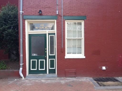 215 W Clay St #B - Photo 2 of 13