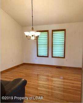 115 Huckleberry Lane - Photo 3 of 11