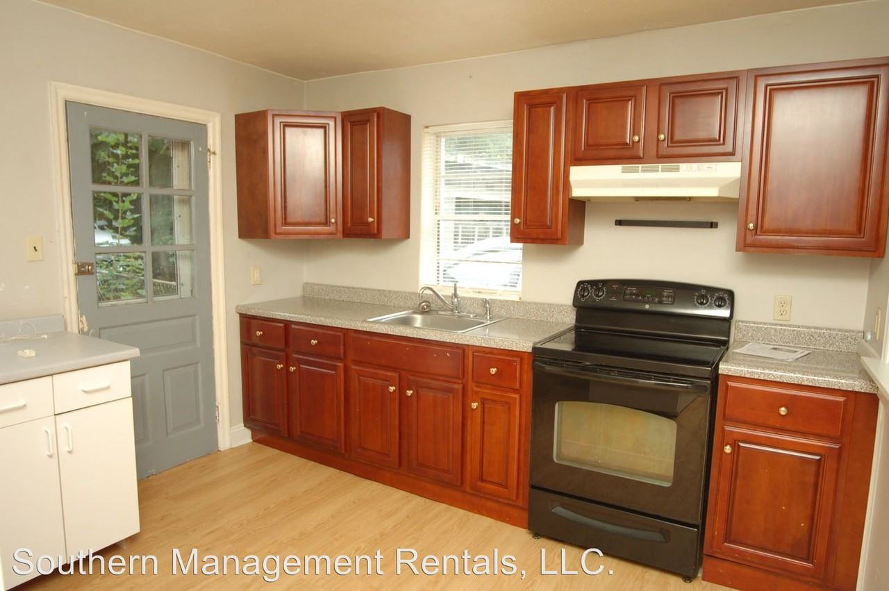 341 N. Main St. - Photo 3 of 8